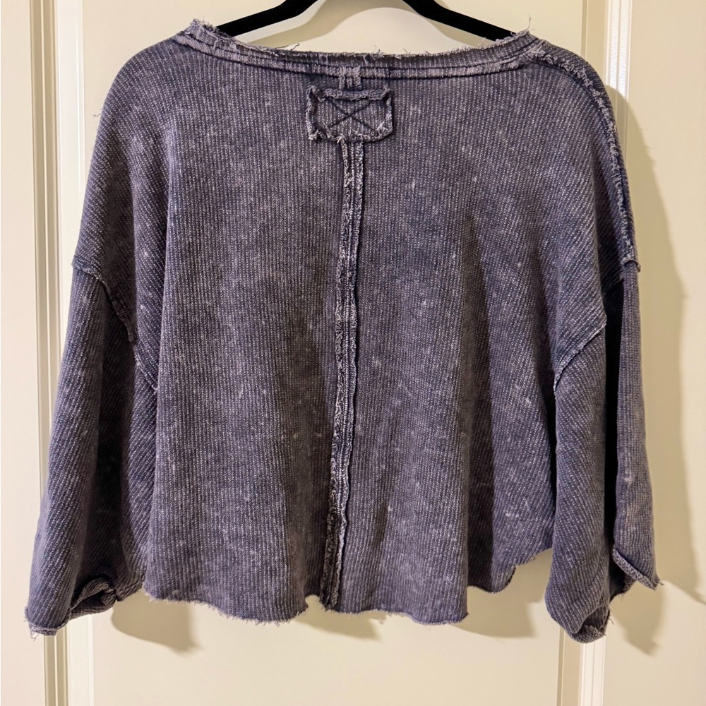 NWT Free People Gray/Purplish T-Shirt Large Fits Like a Small - Picture 4 of 4